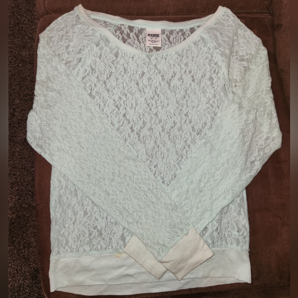 VS Pink Mint Lace Long Sleeve